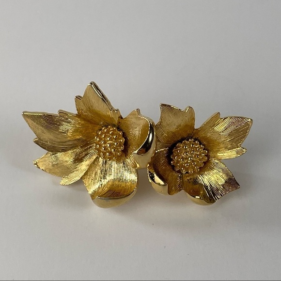 D’orlan Double Flower Brooch Gold Plated - Picture 9 of 9